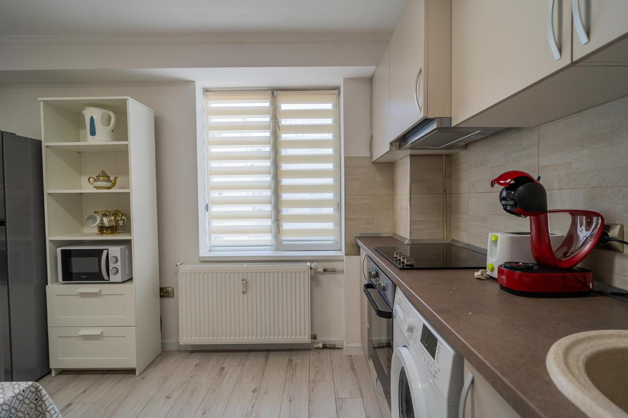 Luxury 2br On Decebal Avenue 公寓