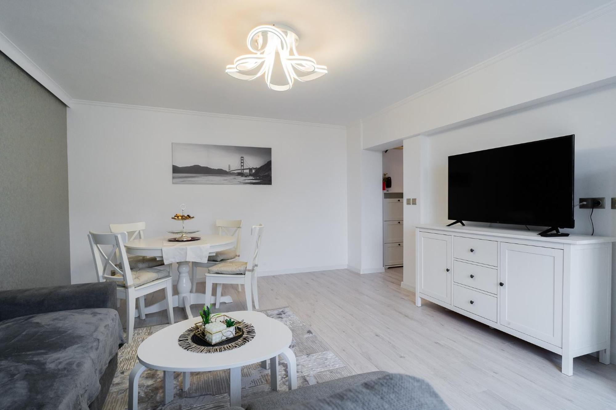Luxury 2br On Decebal Avenue 公寓 布加勒斯特